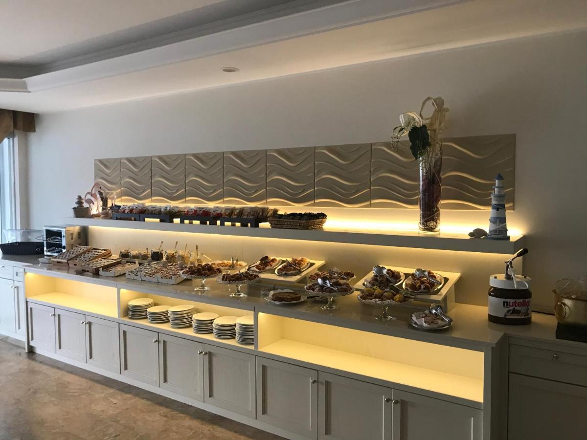 Hotel Benini Milano Marittima Dış mekan fotoğraf
