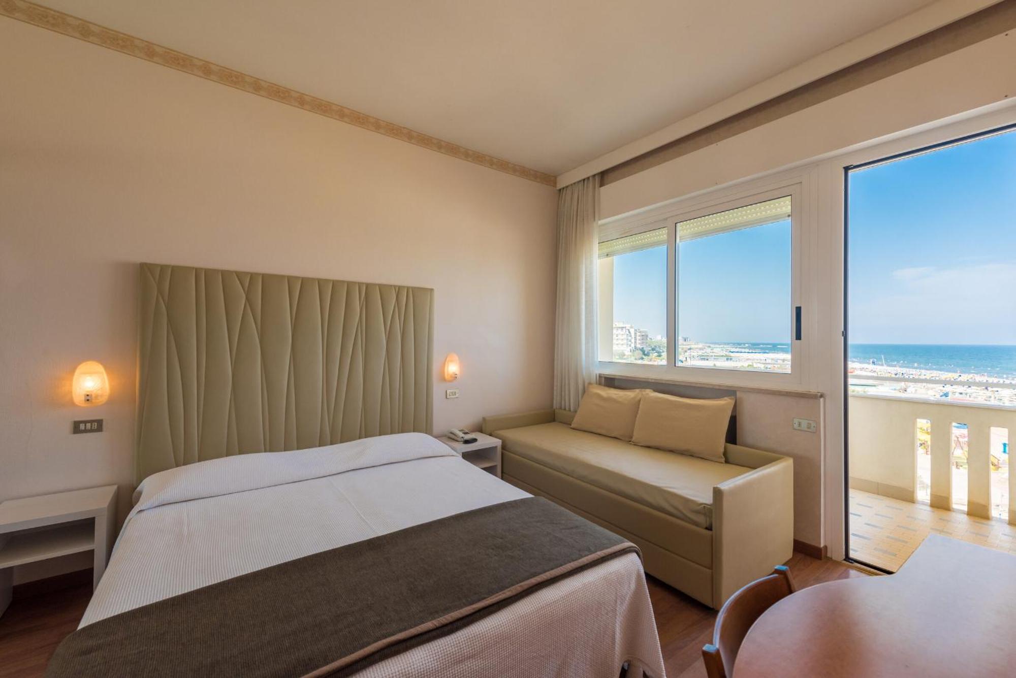 Hotel Benini Milano Marittima Dış mekan fotoğraf