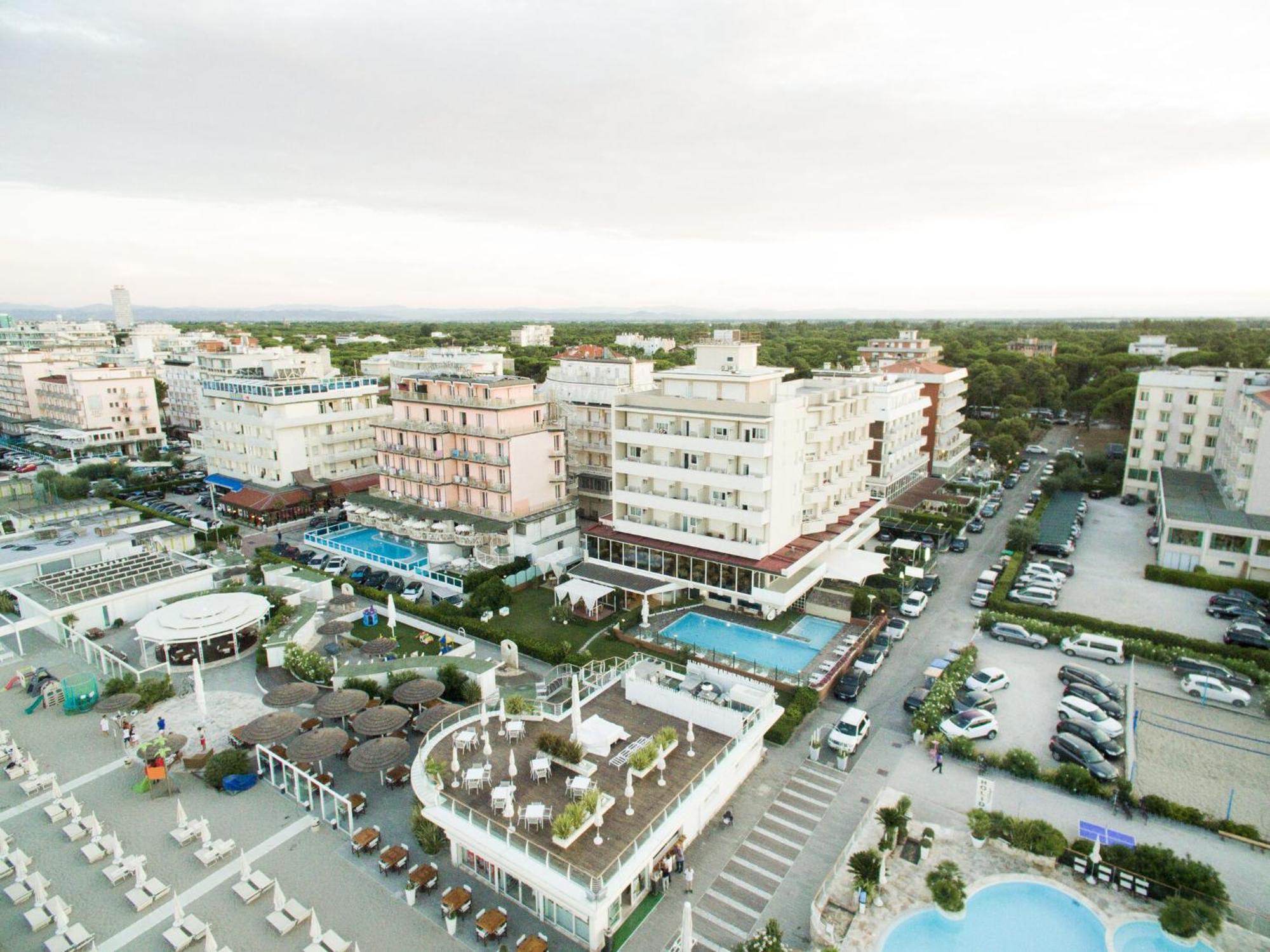 Hotel Benini Milano Marittima Dış mekan fotoğraf