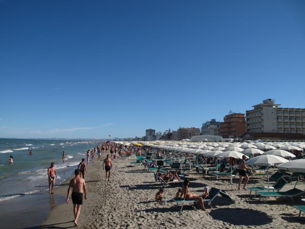 Hotel Benini Milano Marittima Dış mekan fotoğraf