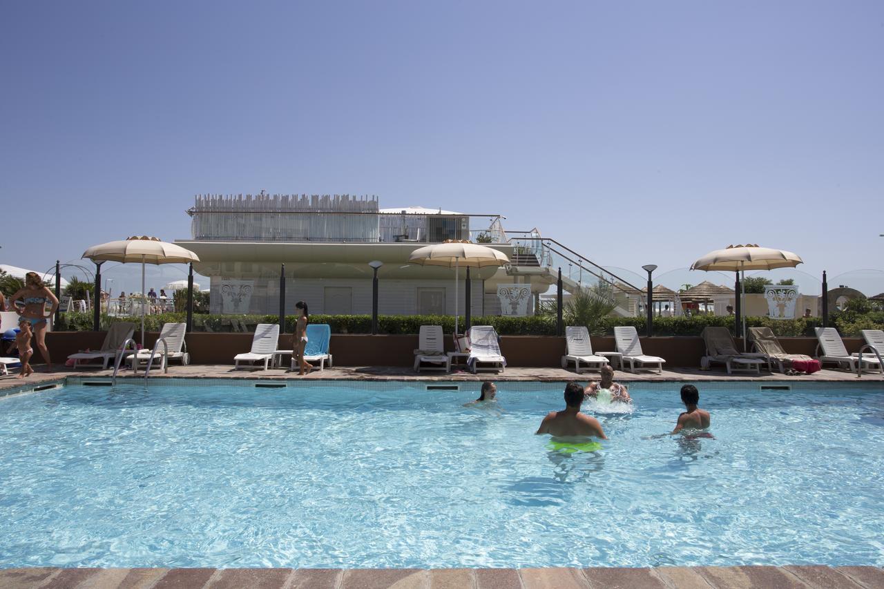 Hotel Benini Milano Marittima Dış mekan fotoğraf