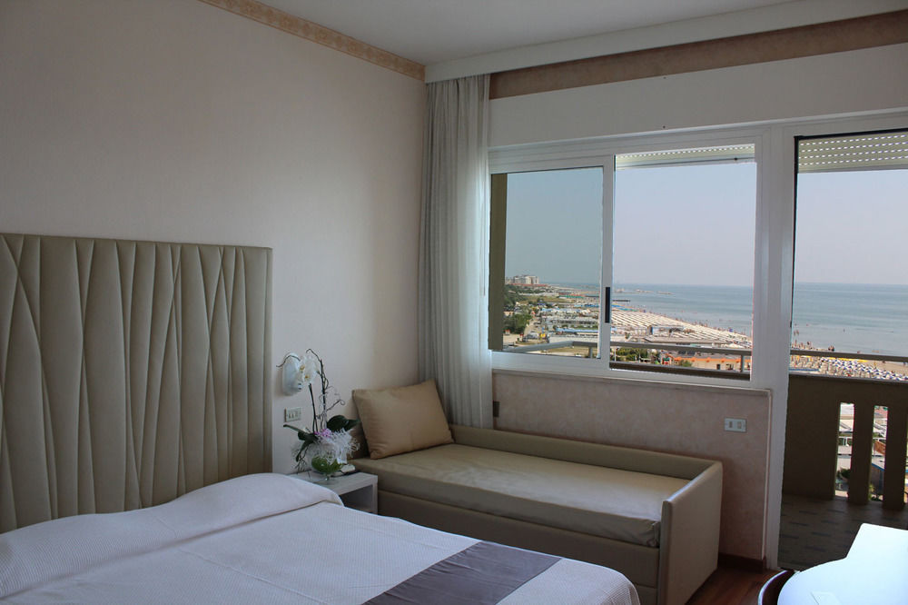 Hotel Benini Milano Marittima Dış mekan fotoğraf